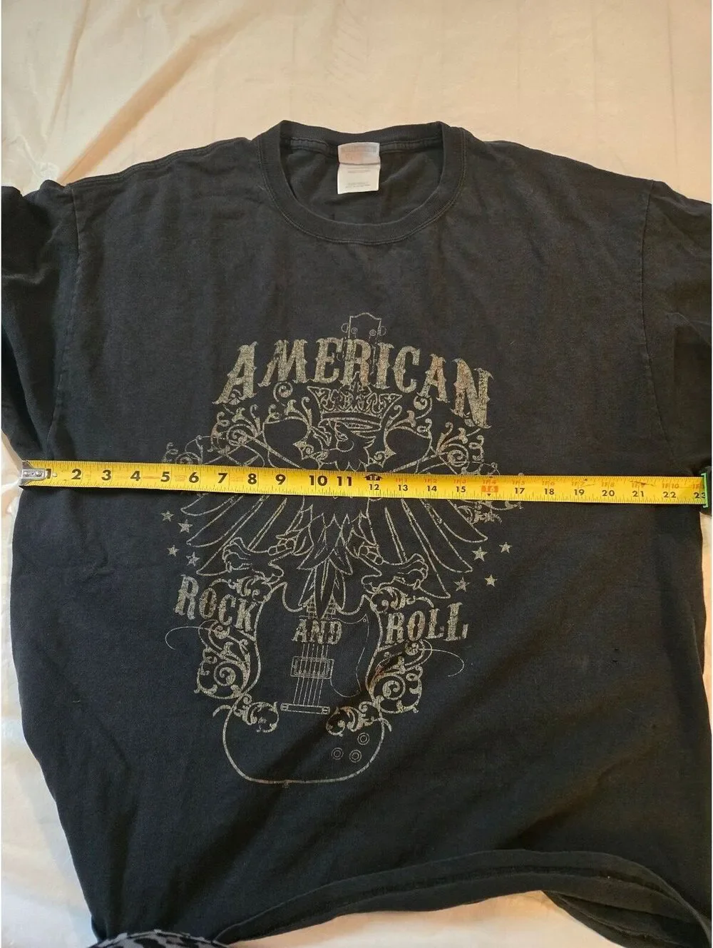 Vintage Y2K Hanes Heavyweight American Rock & Roll Eagle Guitar T Shirt XL